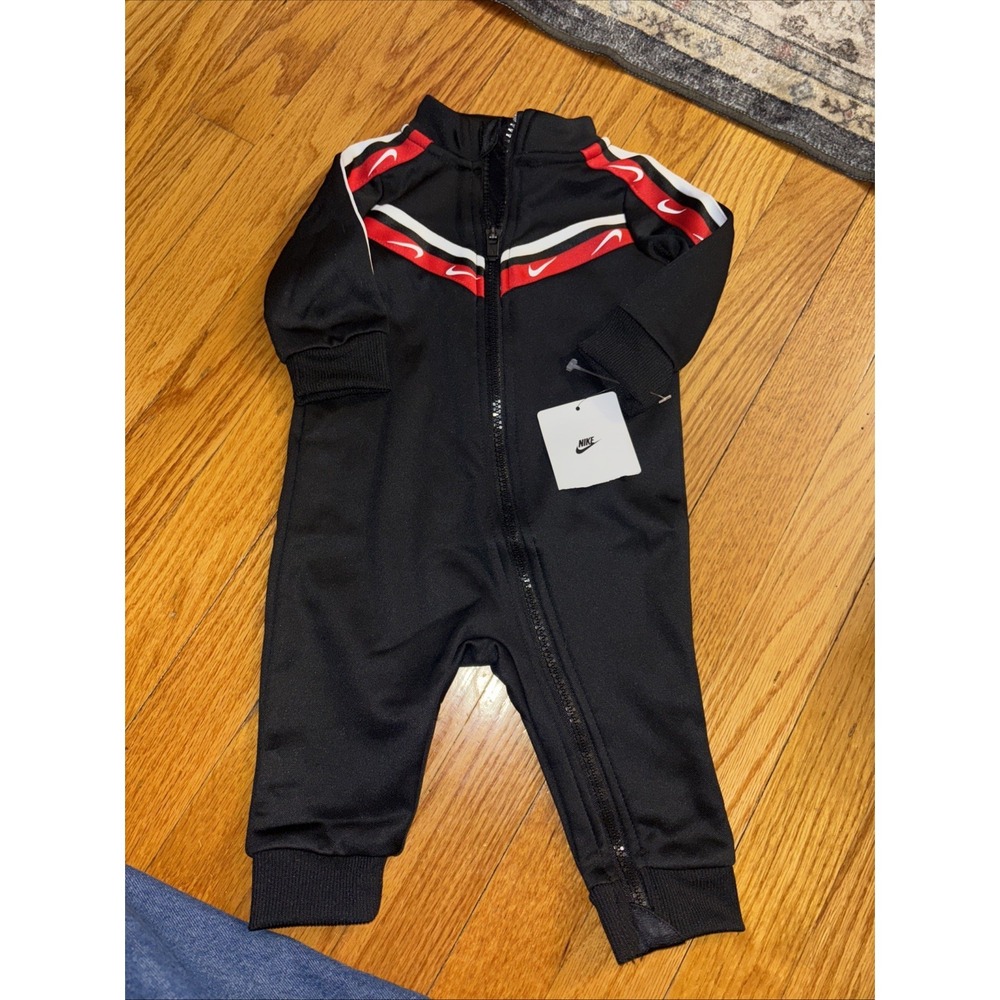 Nike Baby Boys Long Sleeve Bodysuit Jumpsuit Size 6 Months ~ Black/Red/White
